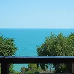 Bisser - Free Parking - Free Pool Access 2* בלצ'יק