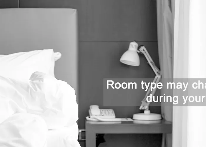 Hotel Bisser - Free Parking - Free Pool Access