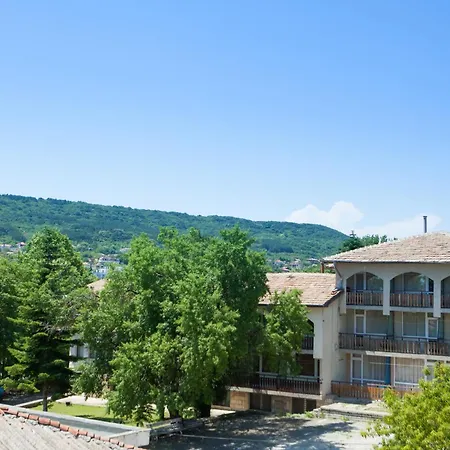 מלון Bisser - Free Parking - Free Pool Access