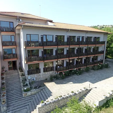 Hotell Bisser - Free Parking - Free Pool Access Baltjik
