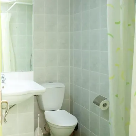 Bisser - Free Parking - Free Pool Access 2* Balchik